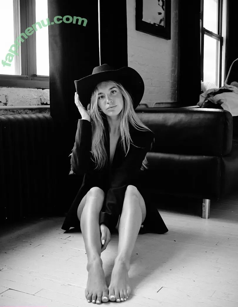 theblondieee nude photo #0036 (blondnswaggy / dashadova / knowhosheis / youknoher)