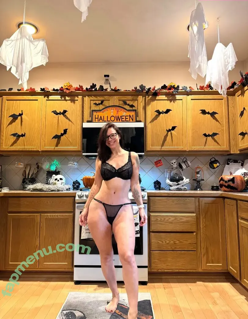 thebrittanyxoxo nude photo #0197 (brittanyelizabethxoxo)