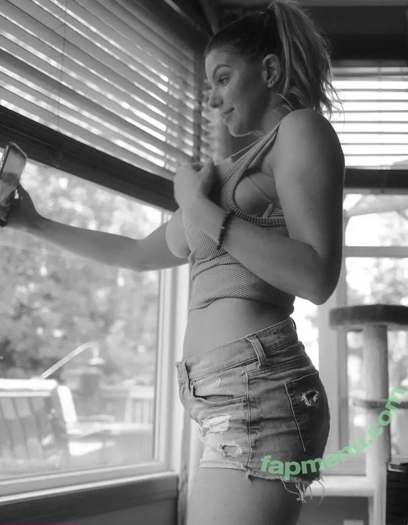 thebrooklynchase nude photo #0040 (missbrooklynchase)