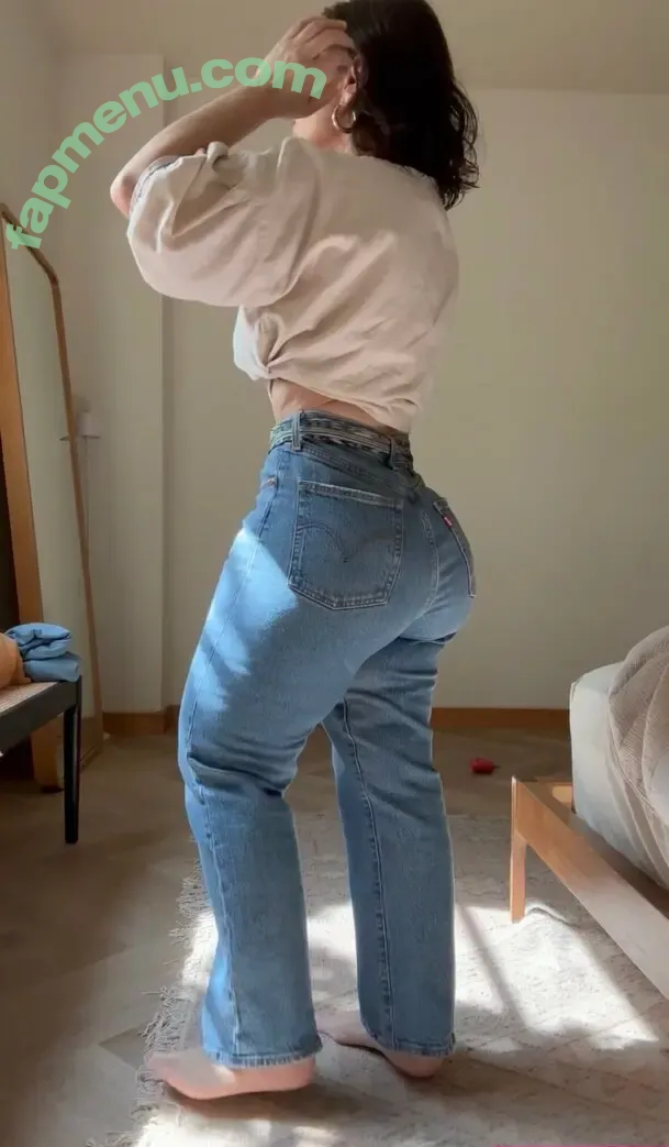 thebumbumqueen nude photo #0002 (ana.pessack)