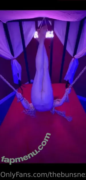  nude photo #0001