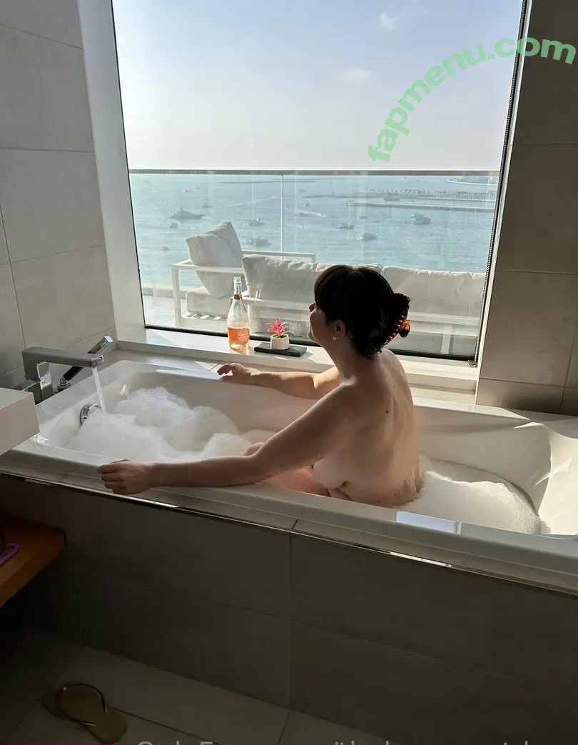 thebunsnextdoor nude photo #0020 (thebunsnextdoor)