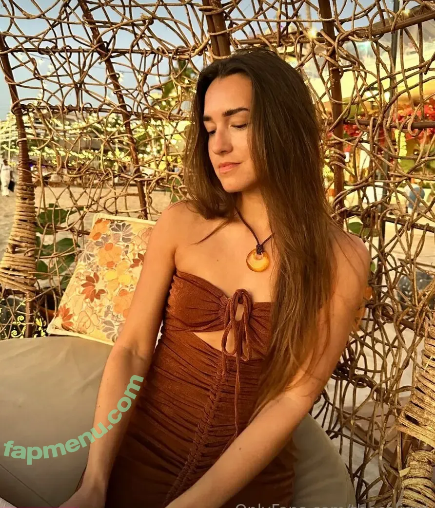 thecaligirl nude photo #0174 (cameronnicolesmith)