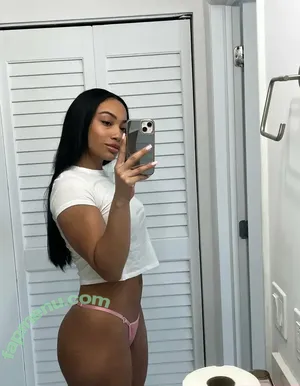  nude photo #0001