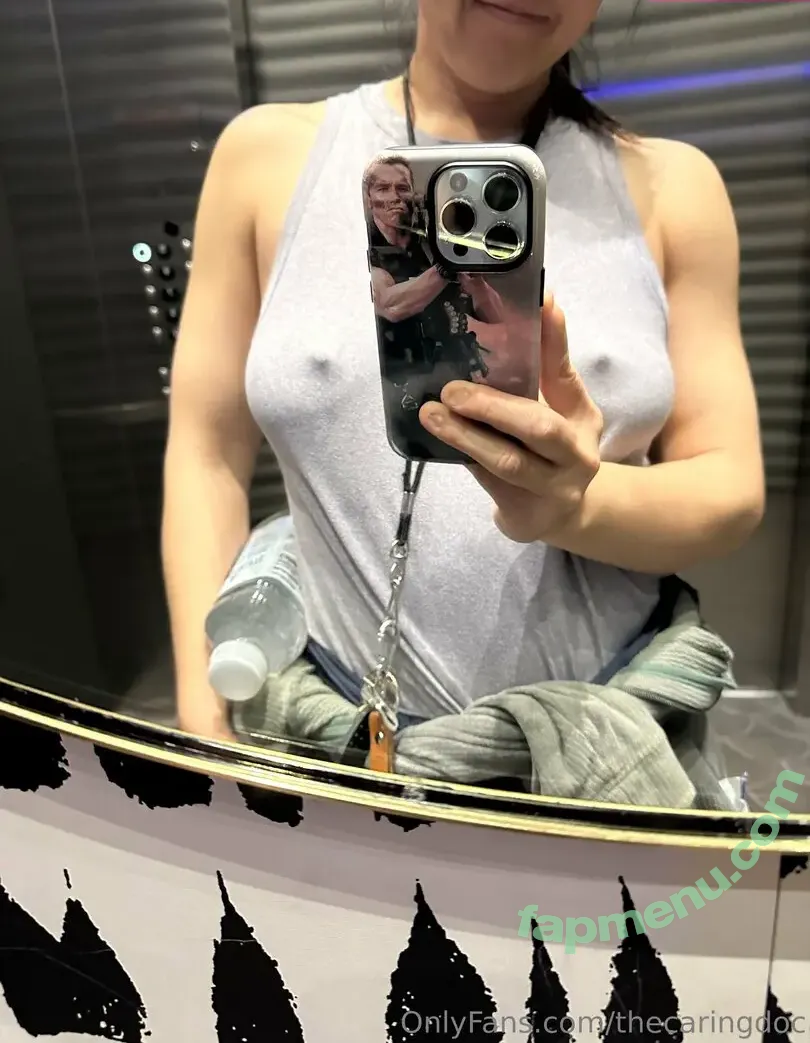 thecaringdoc nude photo #0102 (dreamingofmountains / the_caringdoc)