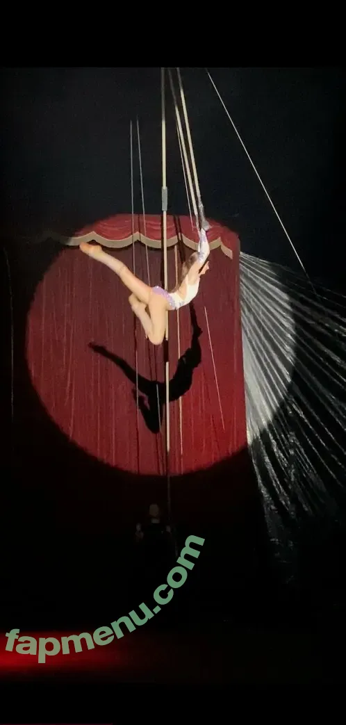 thecircusdiaries nude photo #0004 (the_circus_diaries)