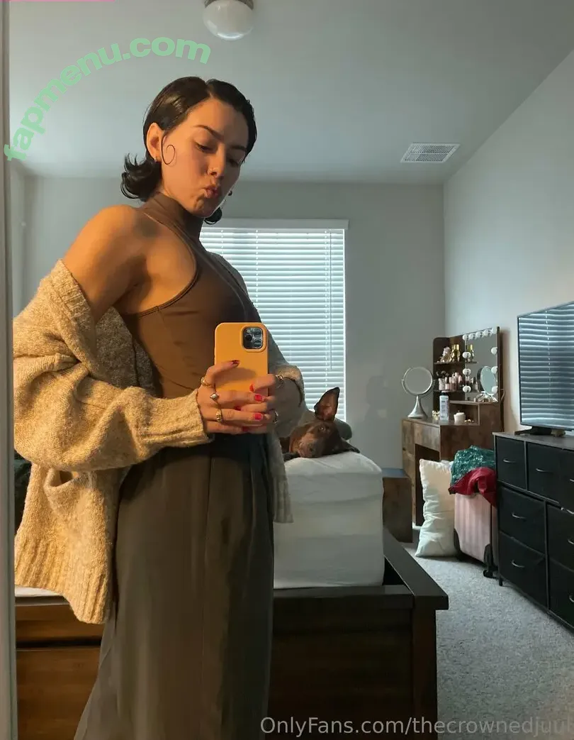 thecrownedjuul nude photo #0011 (crownedjuul)