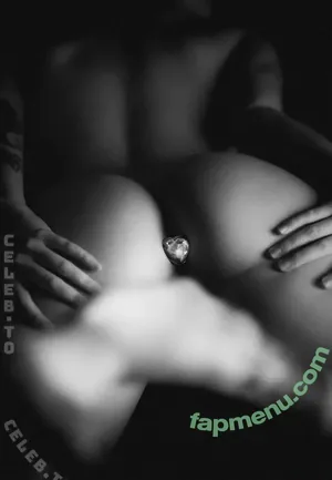 Thecurvy.one / thecurvy_one nude photo #0118