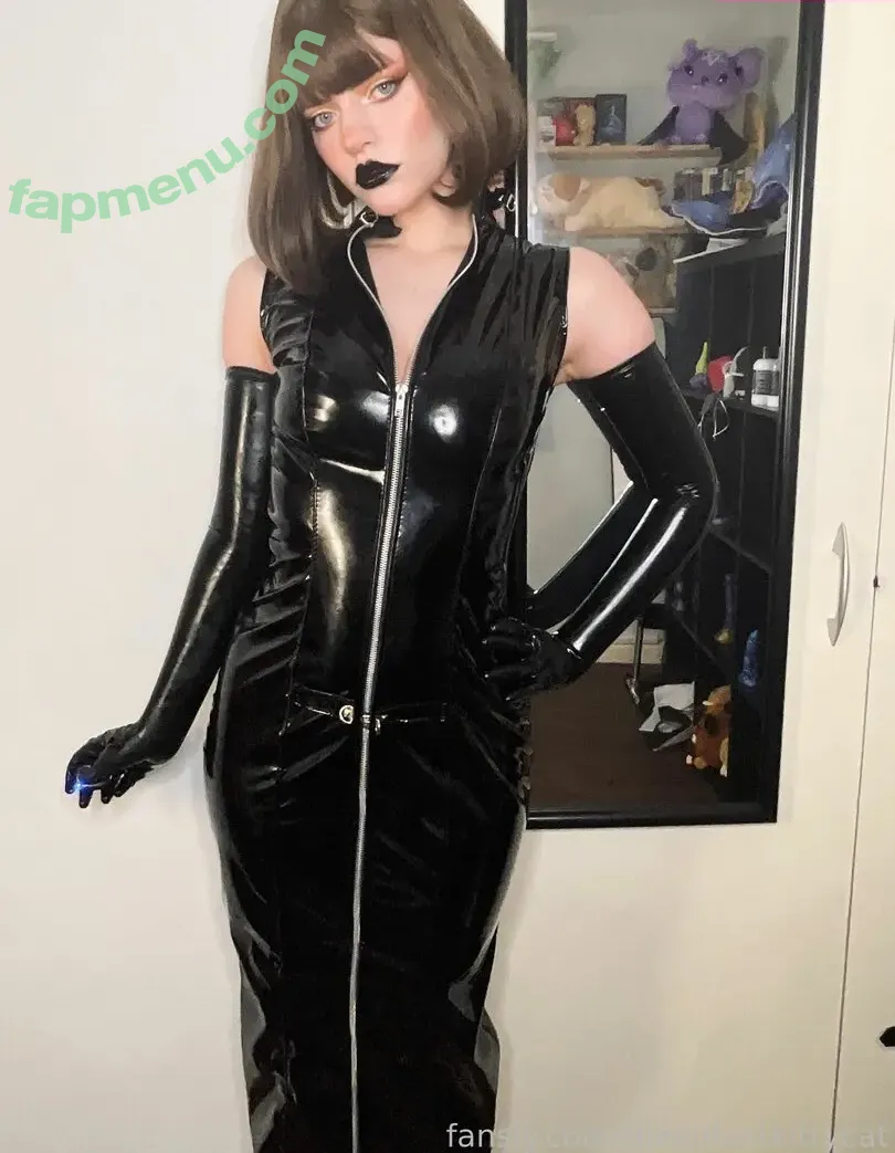 thecutestkittycat nude photo #0551 (thecutestkittycat)