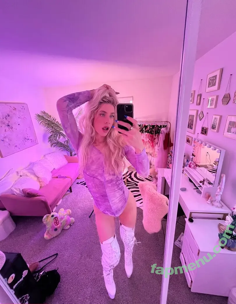 thedakotalyn nude photo #0390 (thedakotalyn)