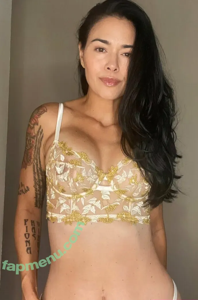 thedanavespoli nude photo #0259 (realdanavespoli)