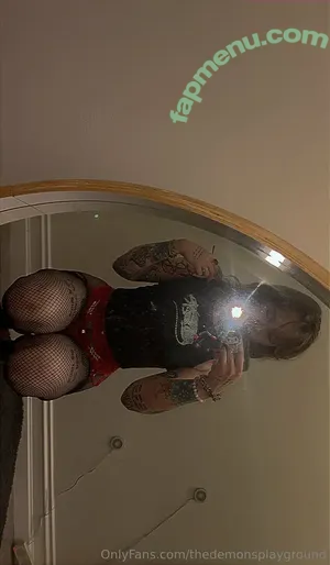  nude photo #0009