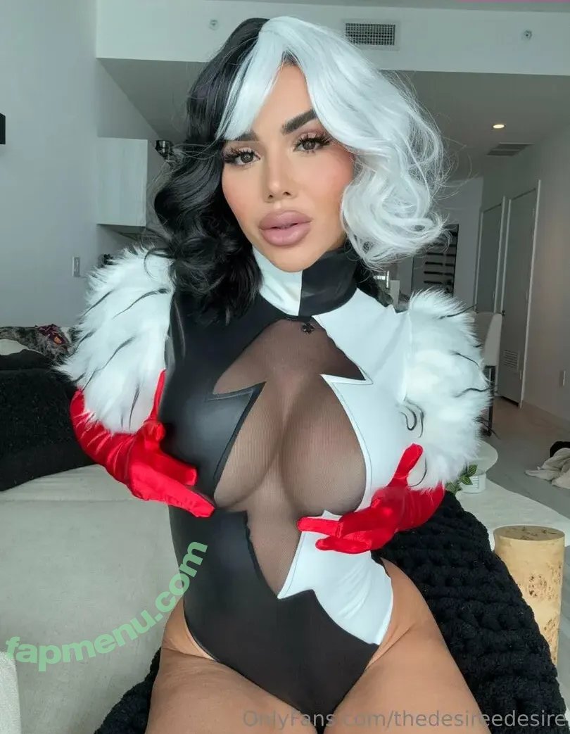 thedesireedesire nude photo #0012 (thedesireedesire)