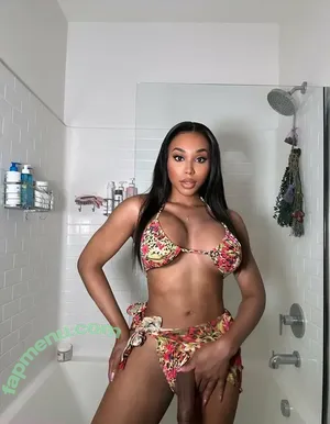 thedollbarbie2 / ashelydollface10 nude photo #0008
