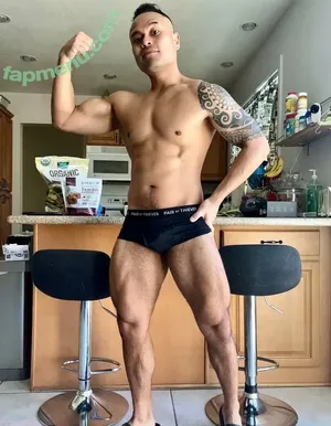  nude photo #0004