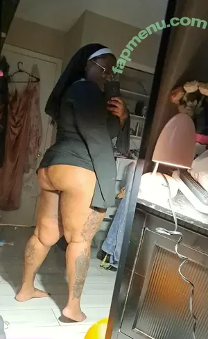  nude photo #0007