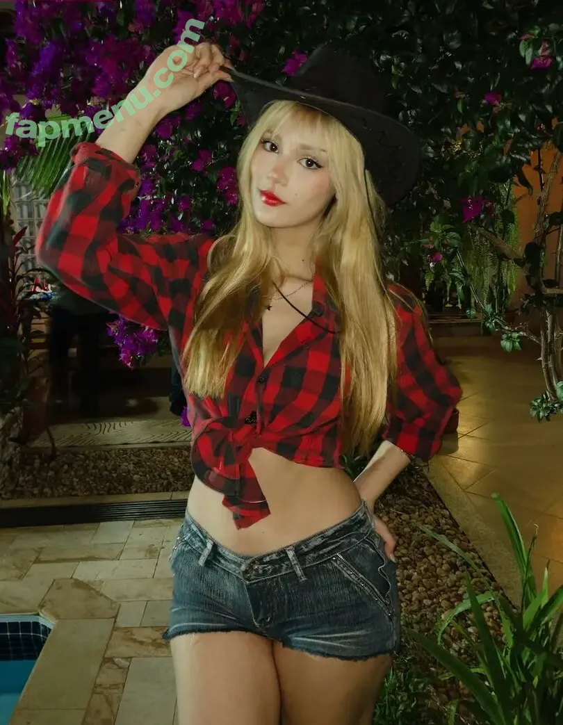 _theecat_ nude photo #0111 (Agatha / agatha.s.free)