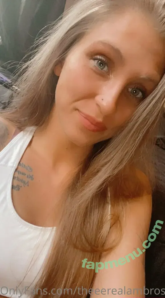 theeerealambrosiaaa nude photo #0014 (theeerealambrosiaaa)