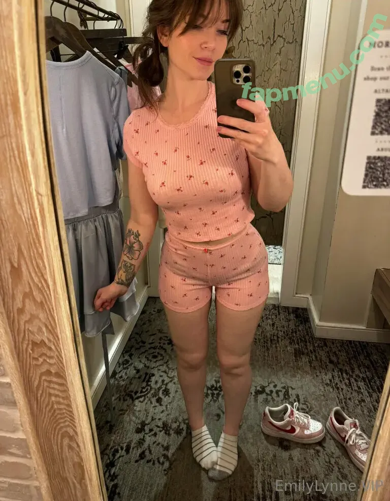 Theemilylynne nude photo #0250 (EmilyLynne / the.emilylynne)