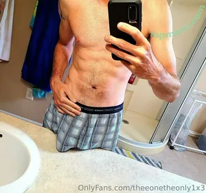 theeonetheonly1x3 / onlythe3rd.k3 nude photo #0009