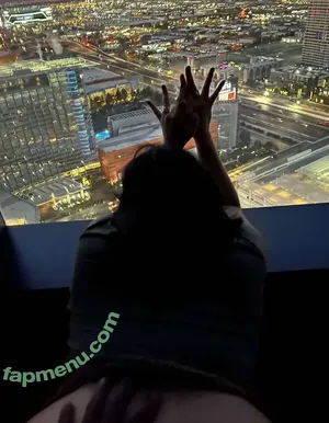 theepoetspoem / theepoett nude photo #0012