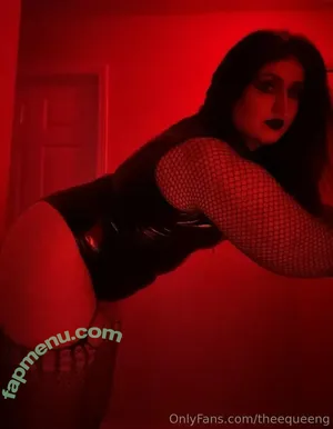 theequeeng / sultryconditioner nude photo #0005