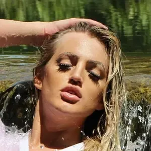 theeveemarie / iamevee_marie nude photo #0099