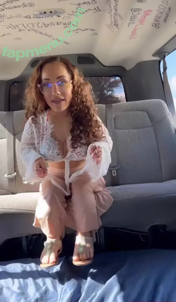 thefanvan nude photo #0071 (thefanbusig)