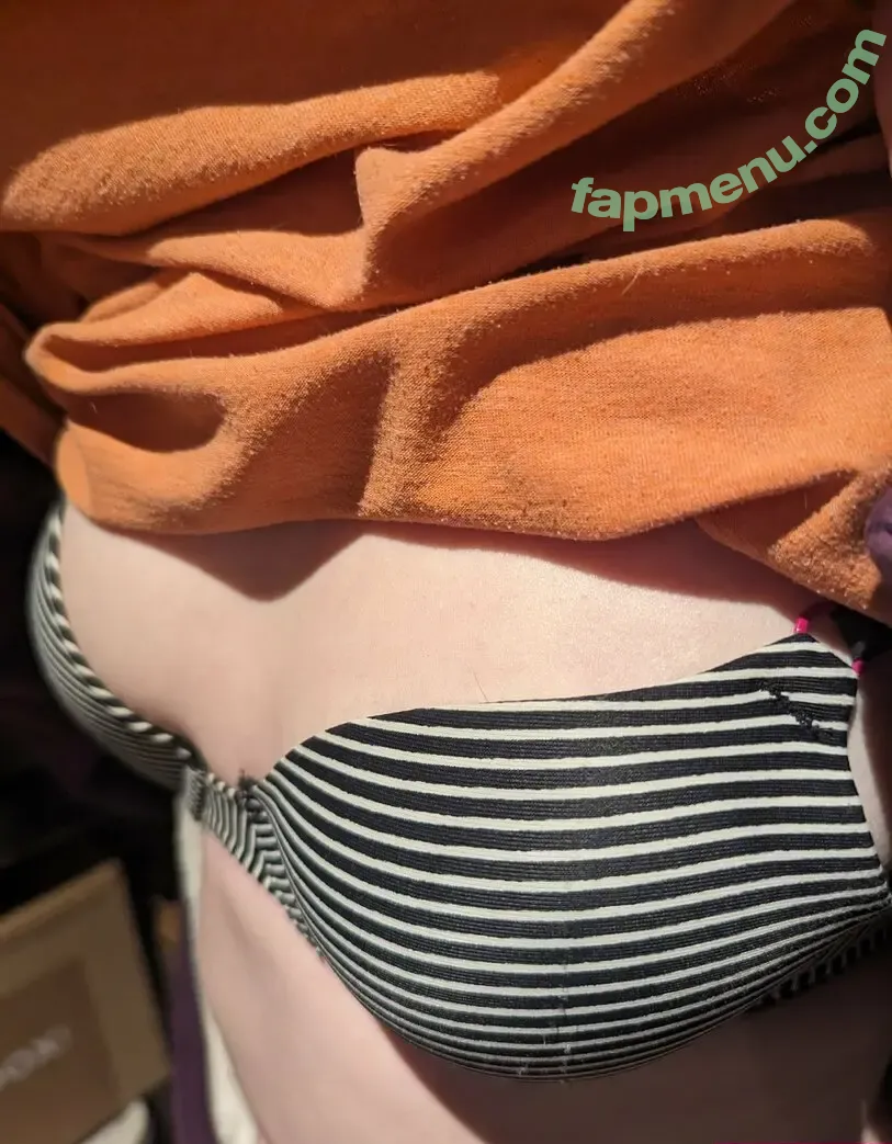 thefemalerabbitfree nude photo #0036 (thefemalerabbitfree)