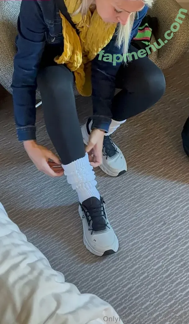 thefordgirl nude photo #0016 (thefordgirl)