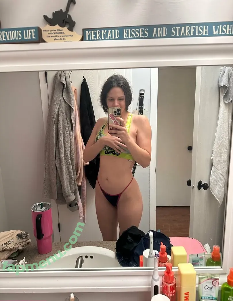 thefypwaifu nude photo #0002 (fypwaifu)