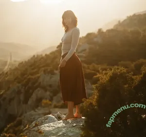 thegarnetsoul / robincy / robincyn nude photo #0117