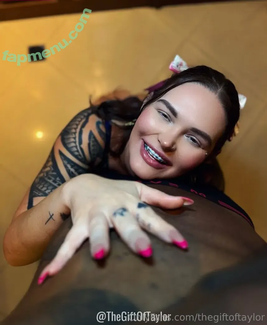 Thegiftoftaylor nude photo #0118 (Thegiftoftaylor)