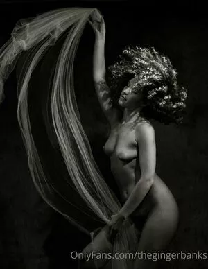  nude photo #0005