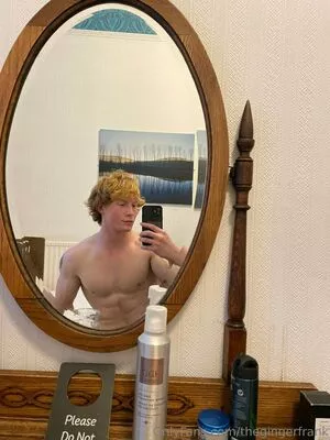 thegingerfrank / figgiefiggiesmallsistheillest nude photo #0025