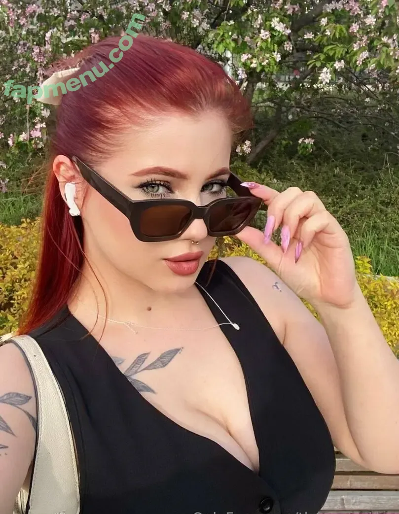 thegingerkay nude photo #0100 (TheDoublePlaye / livelikeadaylily)