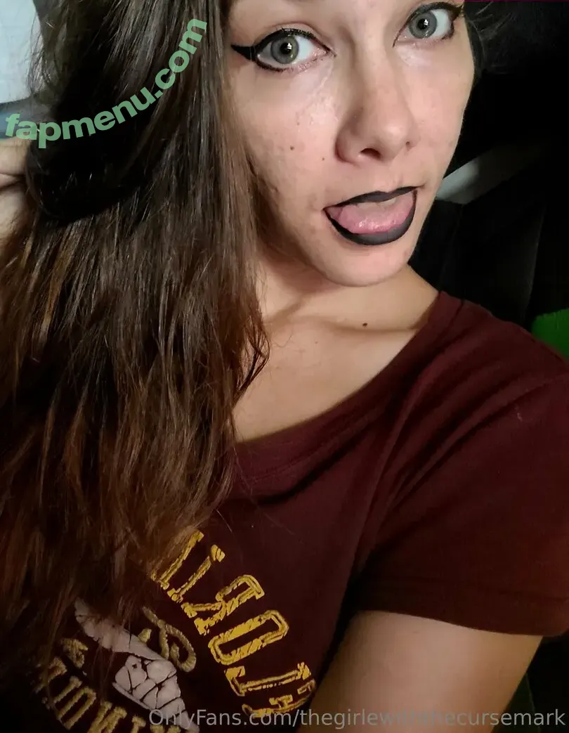thegirlewiththecursemark nude photo #0123 (thegirlewiththecursemark)