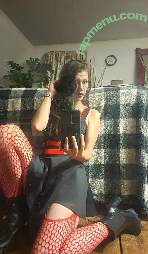 thegirlewiththecursemark nude photo #0186 (thegirlewiththecursemark)