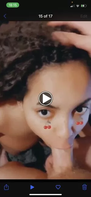 Thegirlinred0 / laylasmainaccount nude photo #0037