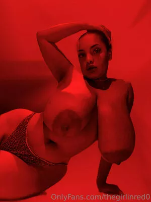 Thegirlinred0 / laylasmainaccount nude photo #0073