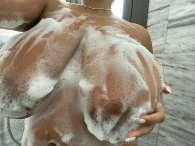 Thegirlinred0 / laylasmainaccount nude photo #0074