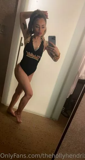 thehollyhendrix / itshollyhendrix nude photo #0025
