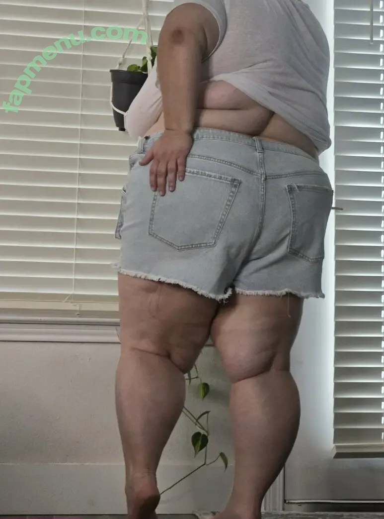 thehungrypiggybbw nude photo #0008 (thehungrypiggybbw)