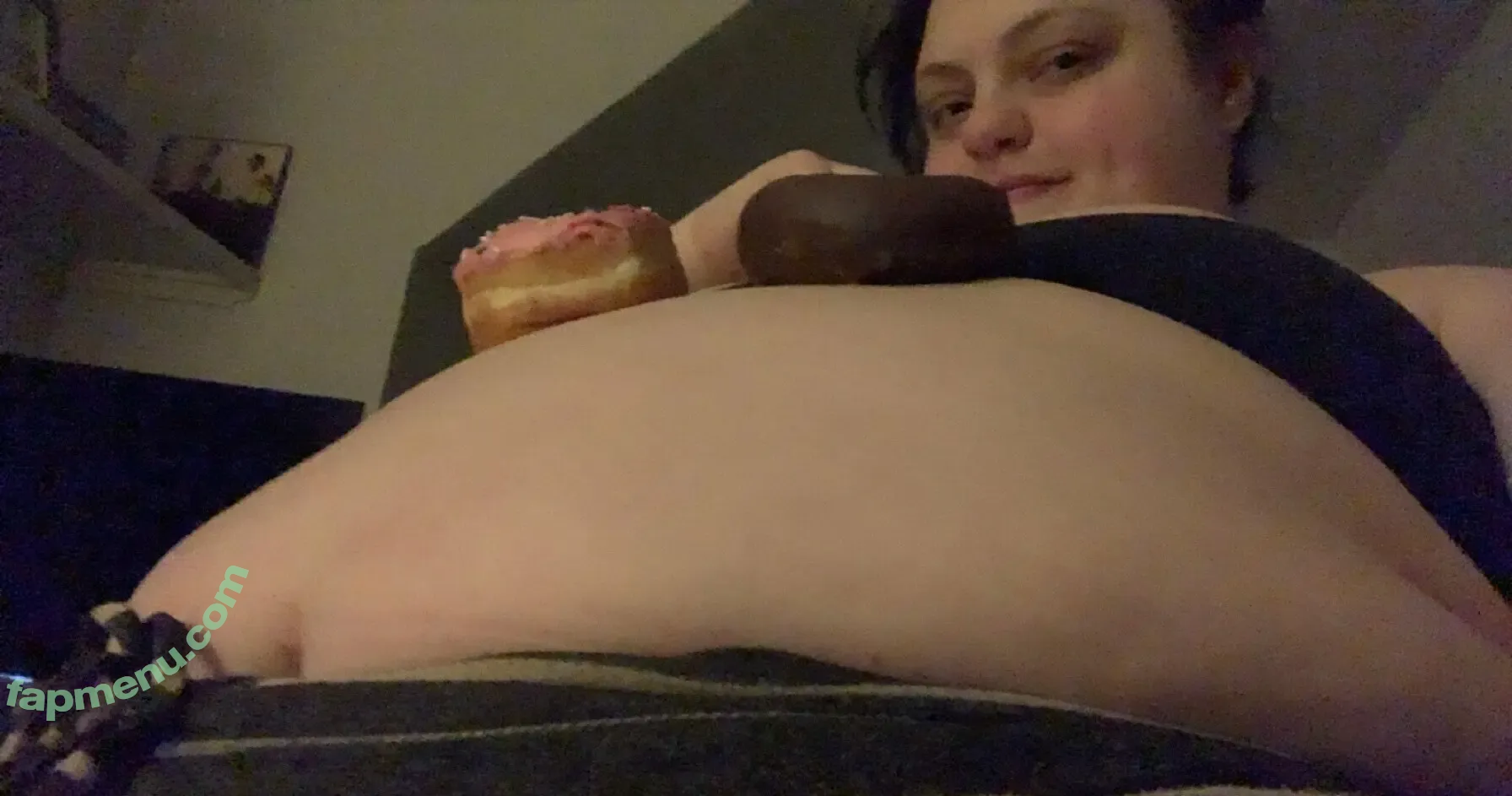 theillusiveham nude photo #0395 (theillusiveham)