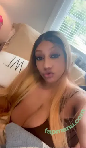  nude photo #0008