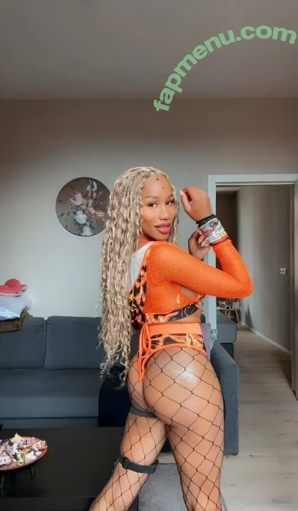 thejennafoxx nude photo #0070 (therealjennafoxx_)