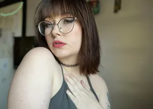  nude photo #0001