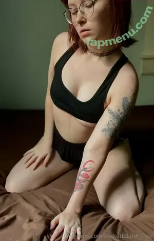  nude photo #0004