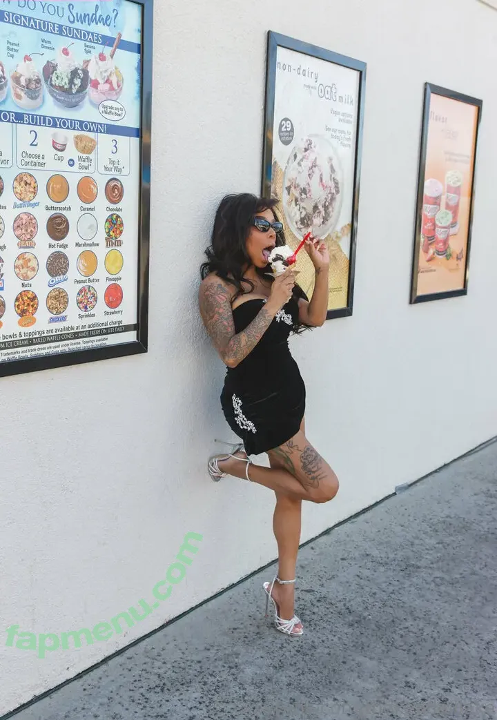thekendalllake nude photo #0013 (thekendalllake)
