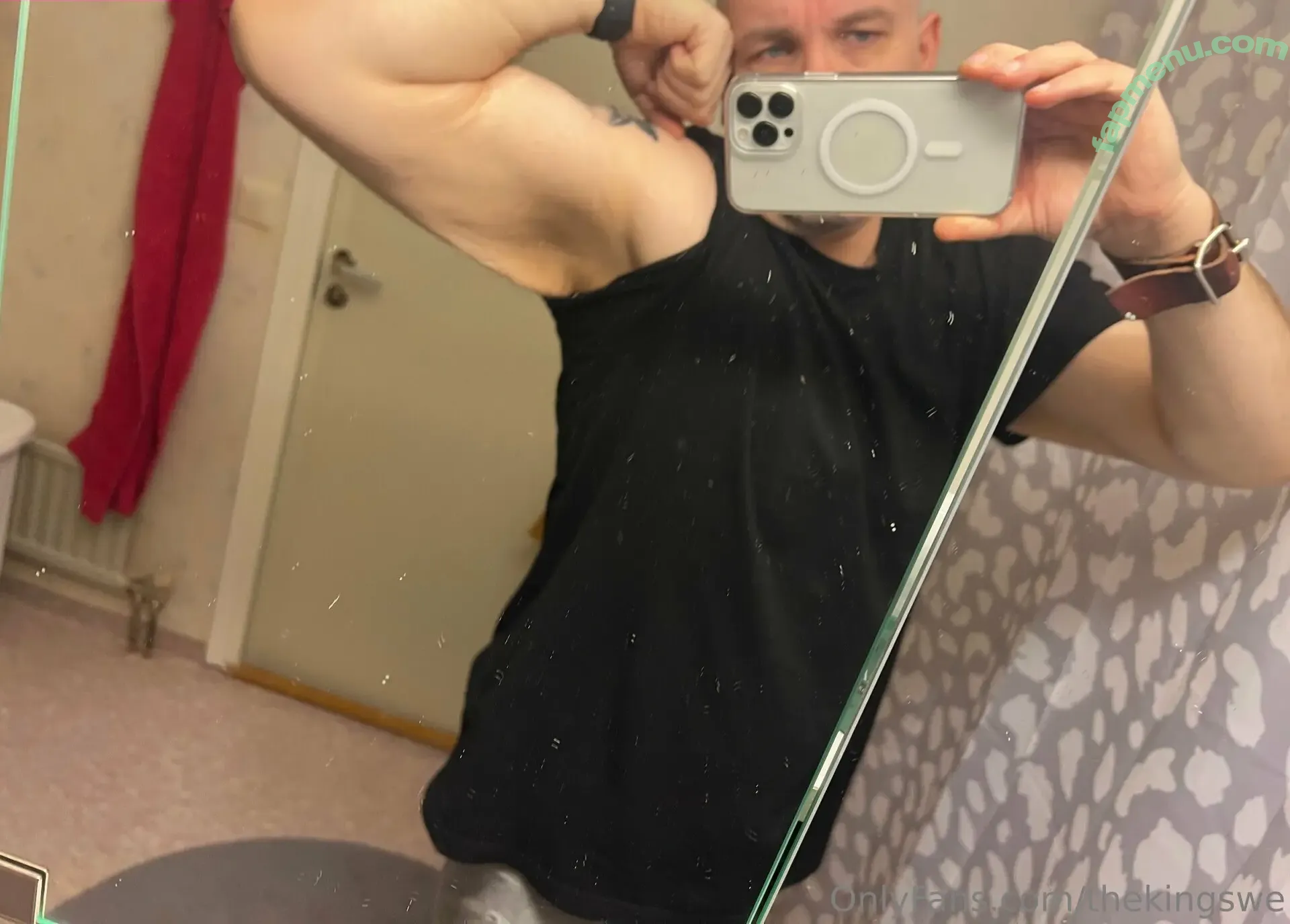 thekingswe nude photo #0001 (thekingswe)